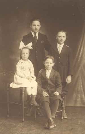 Alexander & Boomhauer  Family Photo Album